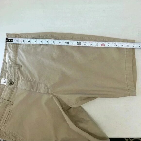 GAP Men’s Shorts 12” Stretch Casual Flat Front Chino Shorts Iconic Khaki Tan 31 - Picture 8 of 14